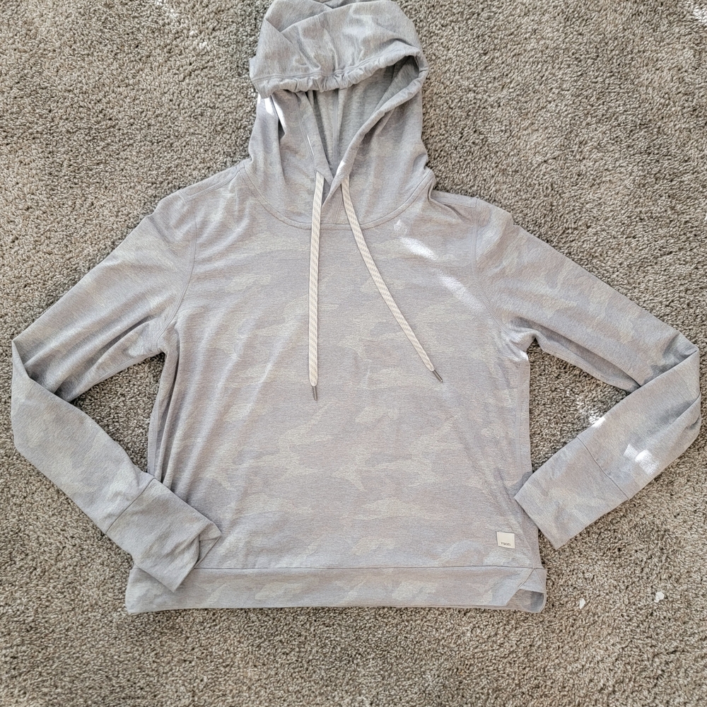 Vouri Grey Camouflage Active Wear Hoodie